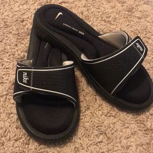 Nike comfort slides